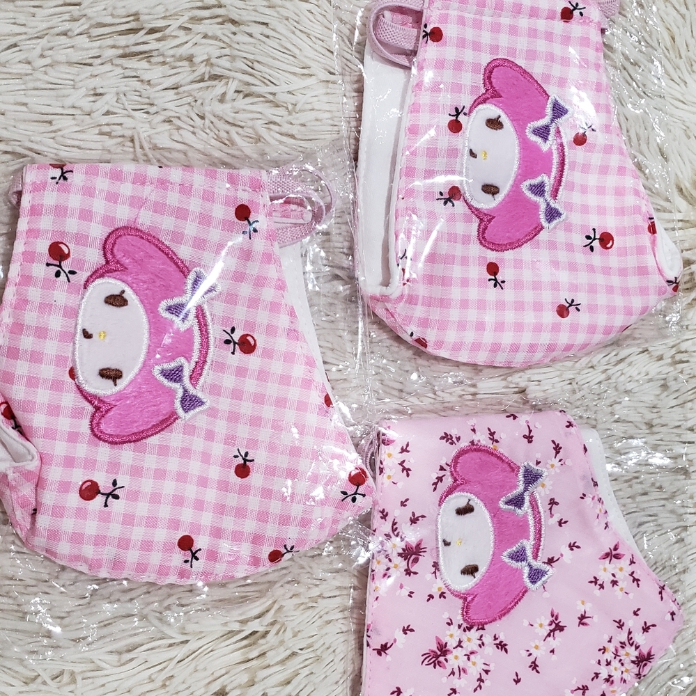 Adult hello kitty mask